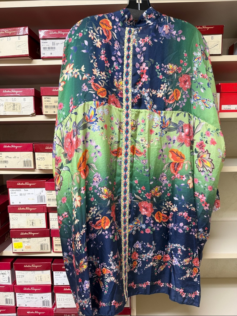 Johnny Was 100% silk Colorful Floral Patchwork Kimono Jacket - Picture 4 of 6